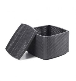 Mesa Resina Auxiliar Simil Rattan Cofre 53x53x40 cm.