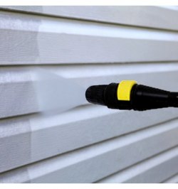 Hidrolimpiadora Agua Fria Presion Maxima 165 Bares / Caudal 420 litros a la hora. 2200 W. Con Función Auto Stop